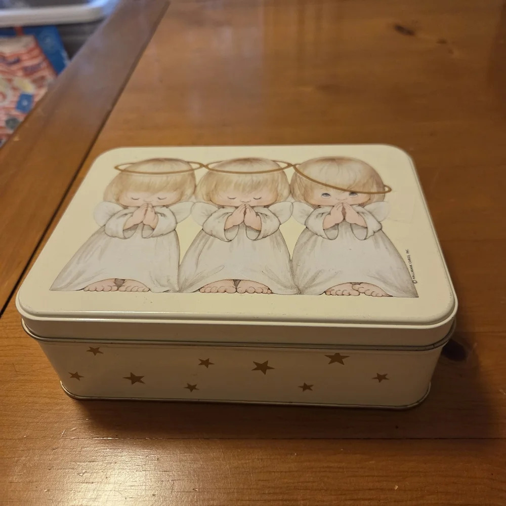 Hallmark Angels Tin